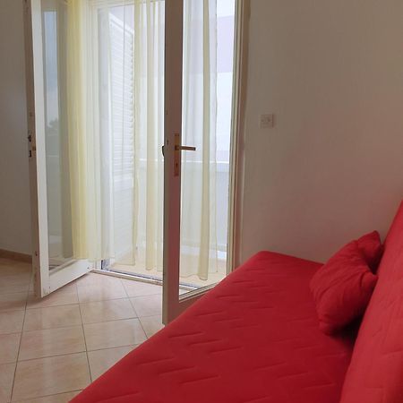 Apartments Slavica Раб Экстерьер фото