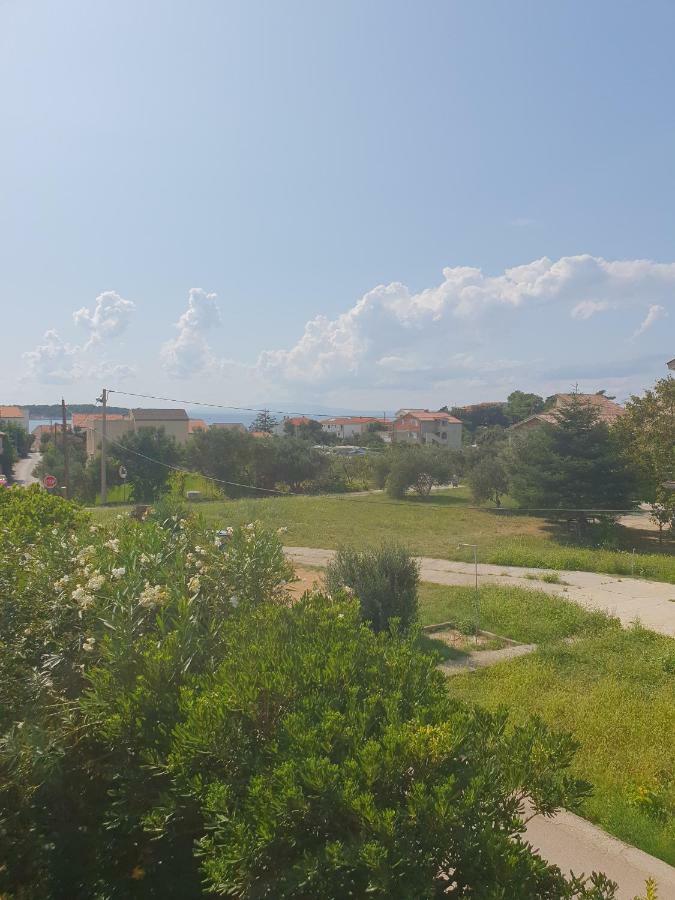 Apartments Slavica Раб Экстерьер фото